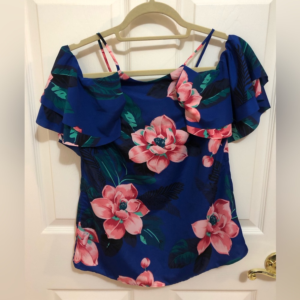 Banana Republic blue and pink floral cold shoulder blouse size xs